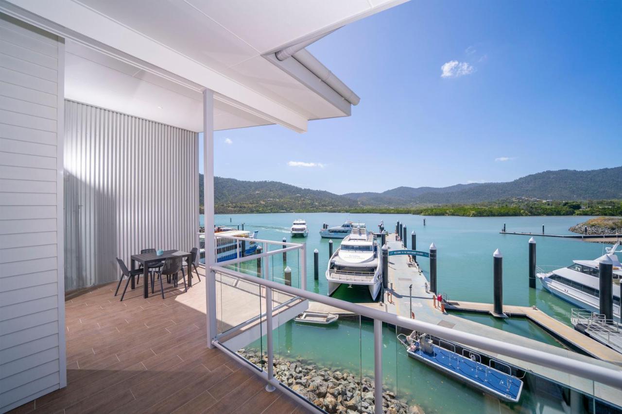 Harbour Cove Hotel Airlie Beach Exterior photo